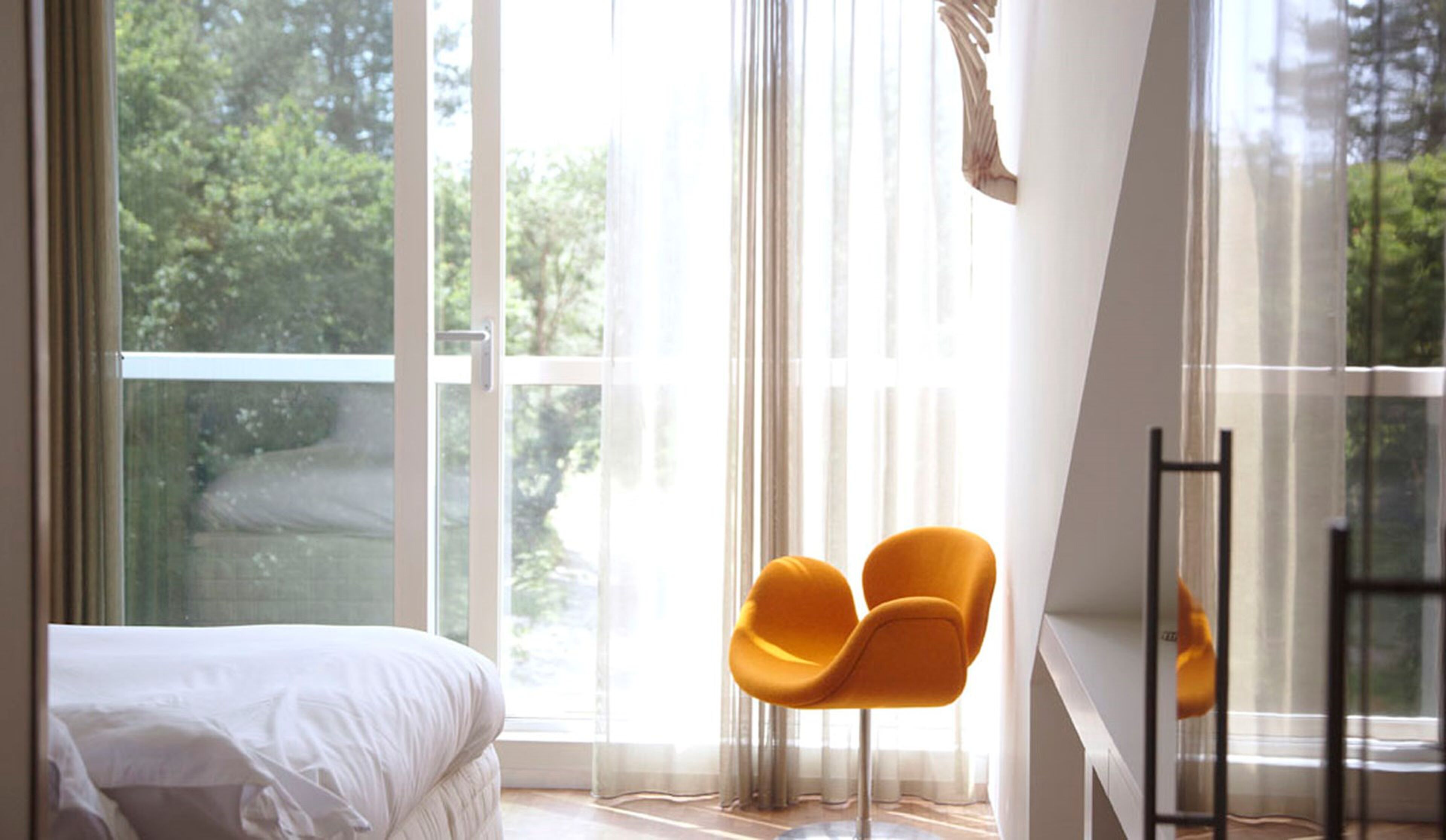 blooming-bergen-femfem