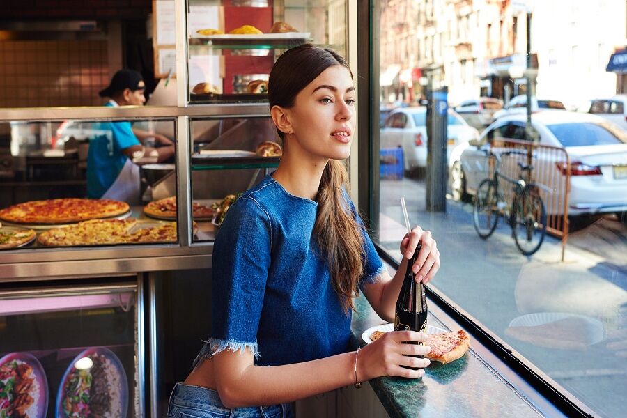 uit-eten-alleen-femfem