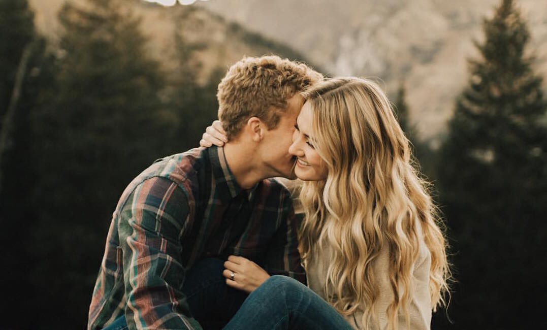couple-love-femfem