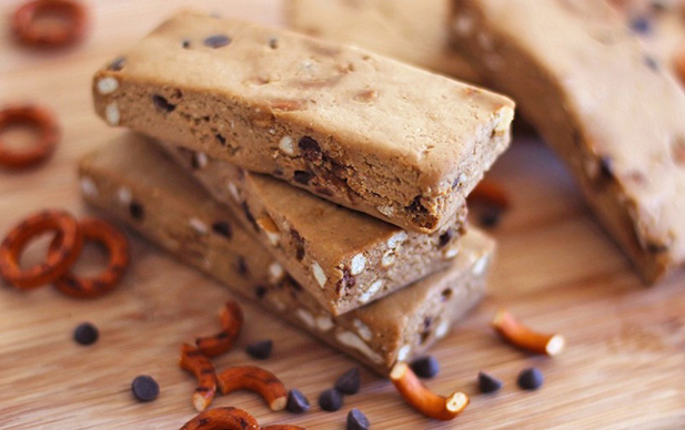 vegan-protein-bar-femfem