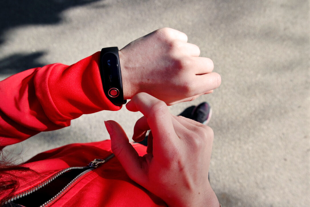 tomtom-watch-femfem