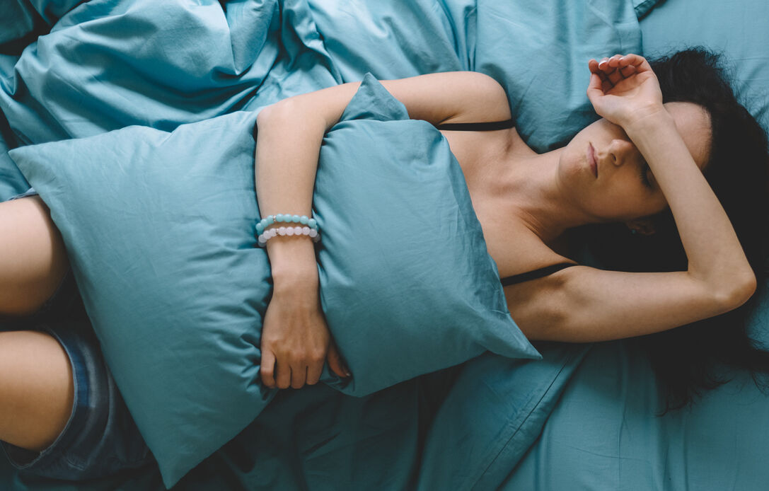 pijn-vrouw-menstruatie-femfem