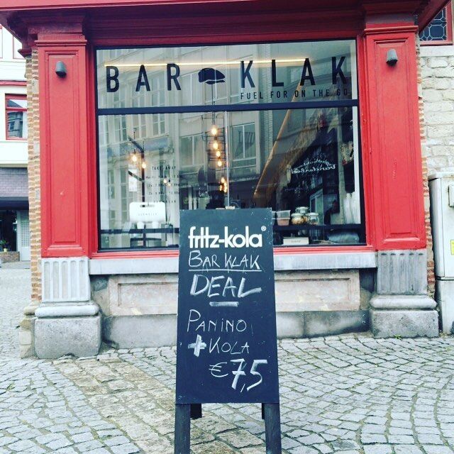 Foto via Bar Klak Instagram