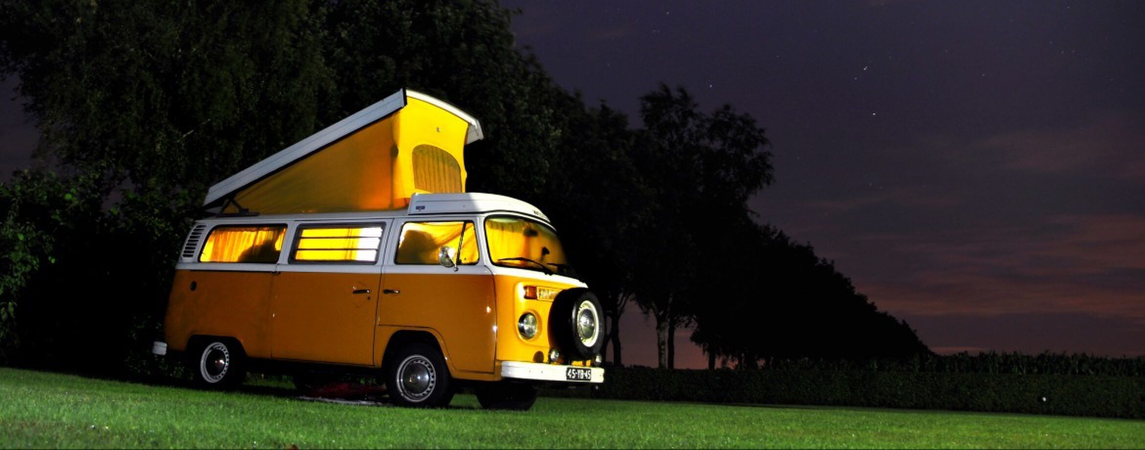 volkswagen-busje-glamping-FEMFEM