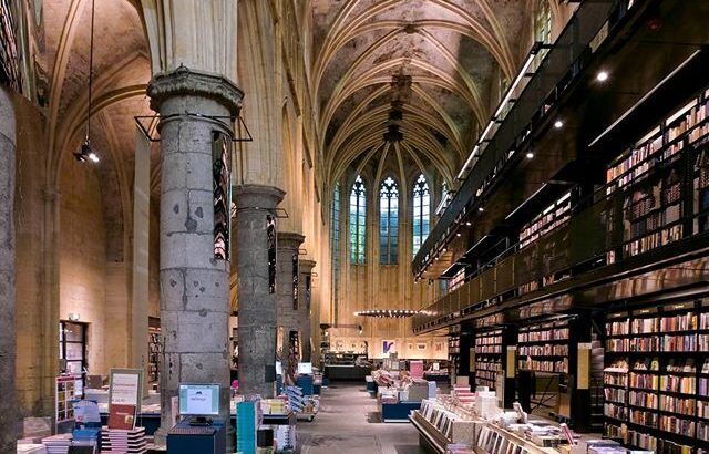 boekhandel-dominicanen-Maastricht-FEMFEM