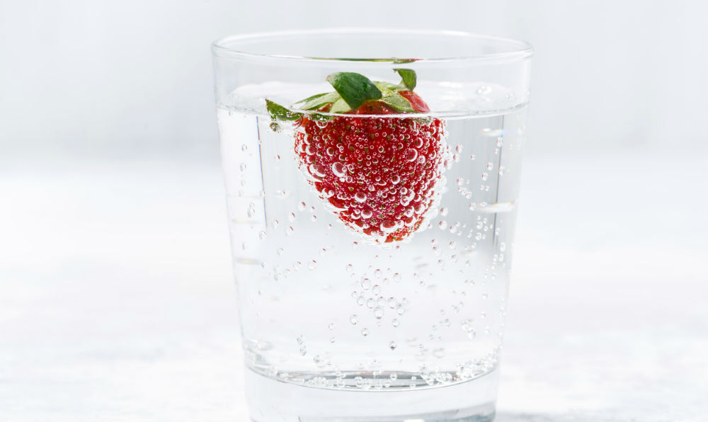water-met-prik-femfem