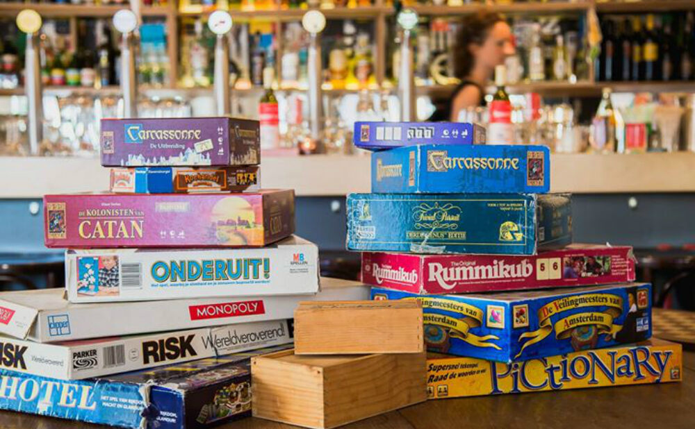 De Gravin Board Game Cafe femfem