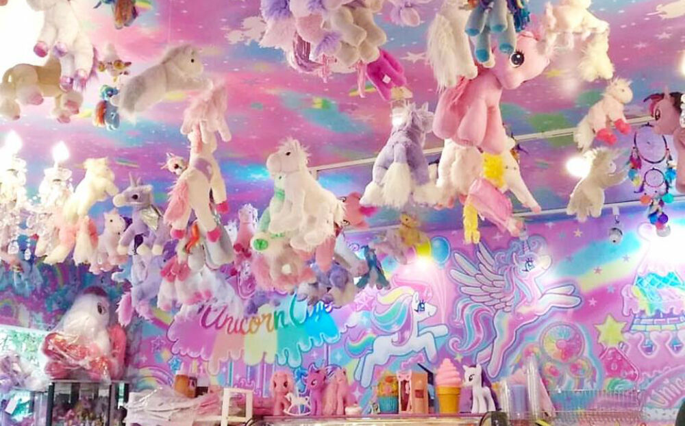 unicorn cafe femfem