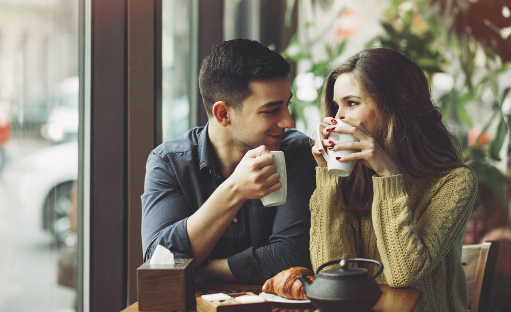 Gedachtes die door je hoofd gaan tijdens een eerste date