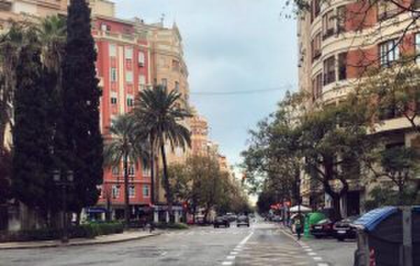 Illustratie voor: Op ontdekkingsreis door het prachtige Valencia