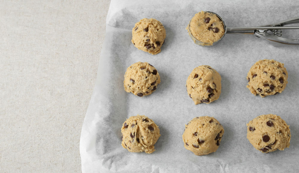 Chocolate Chip Cookie Dough Balls fem fem