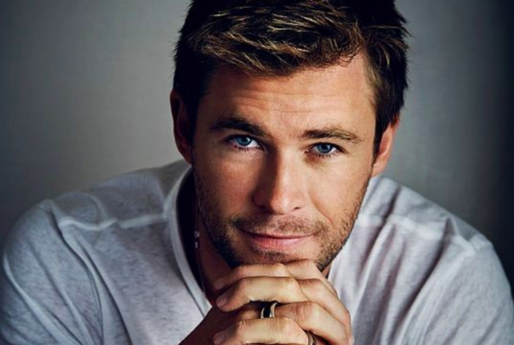 Chris Hemsworth FEM FEM
