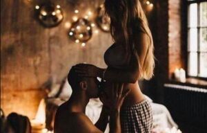 Illustratie voor: Zo zorg je dat je relatie spannend blijft tijdens een zwangerschap