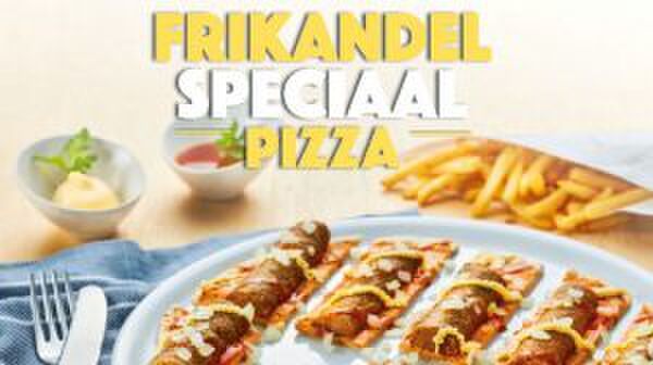Frikandel speciaal pizza