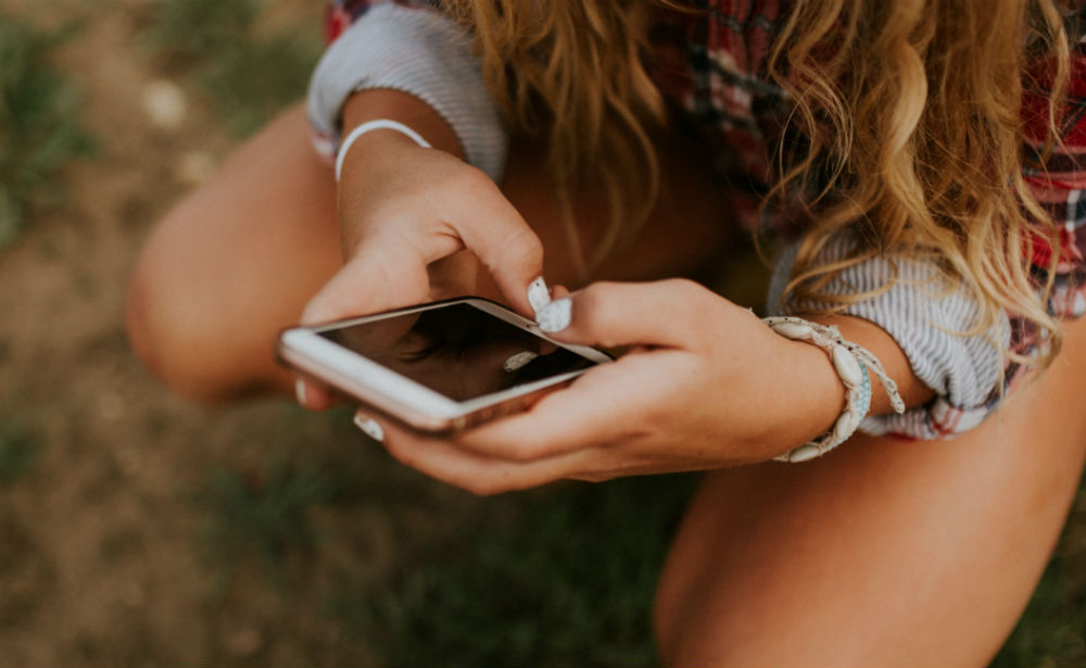 whatsapp groepsgesprekken FEM FEM