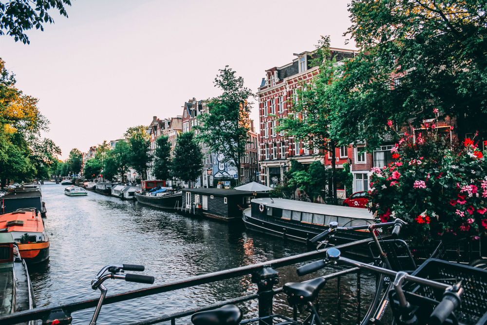 amsterdam terrassen FEM FEM
