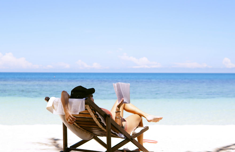 vakantie ontbreken koffer FEM FEM