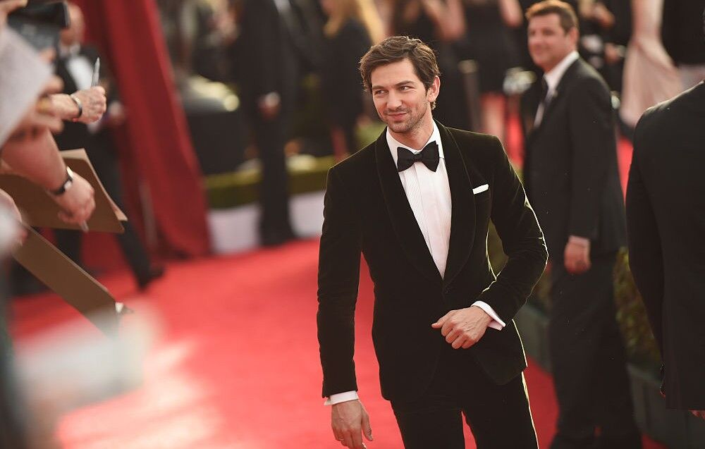 michiel huisman netflix FEM FEM