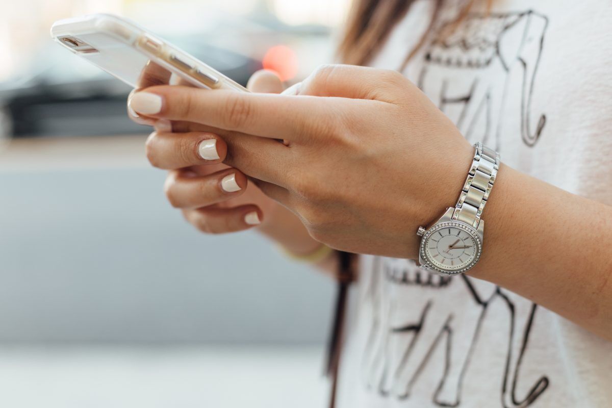marie kondo voor instagram telefoon-FEMFEM
