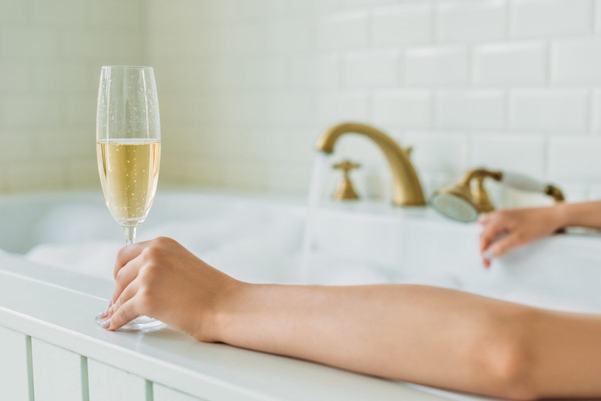 champagne lang leven FEM FEM