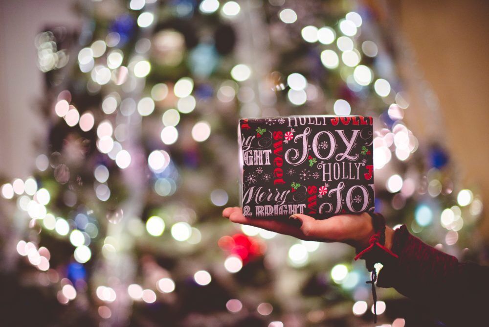 kerstcadeau borrel FEM FEM