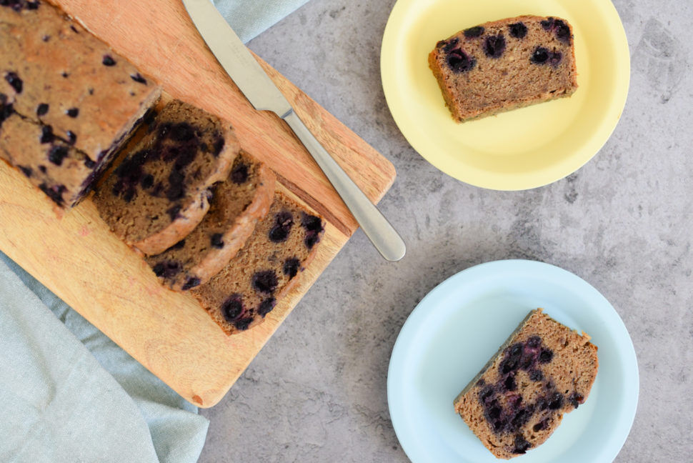Vegan bosbessen-bananenbrood_horizontaal