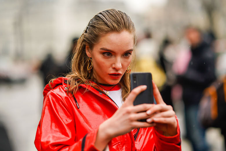 Mind blowing: deze iPhone knop maakt jouw leven een stuk gemakkelijker FEM FEM