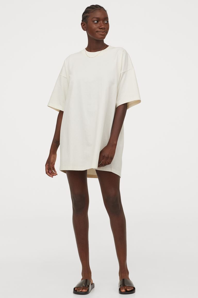oversized T-shirt