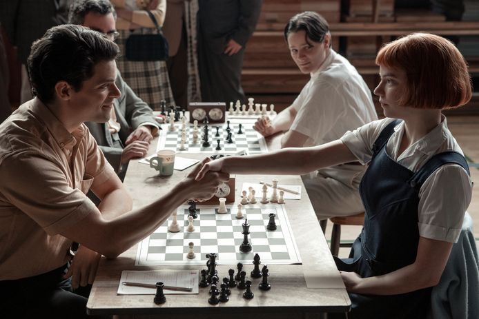 queens-gambit-netflix
