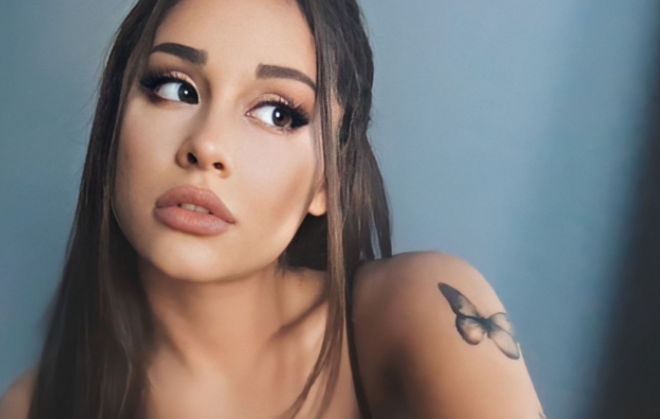 @arianagrande 