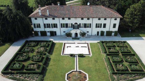 @christiesrealestate