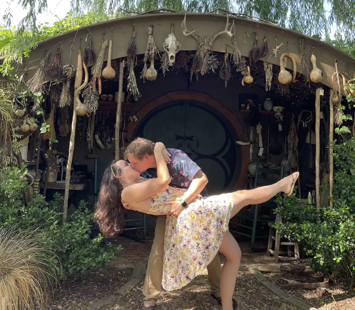 hobbit airbnb