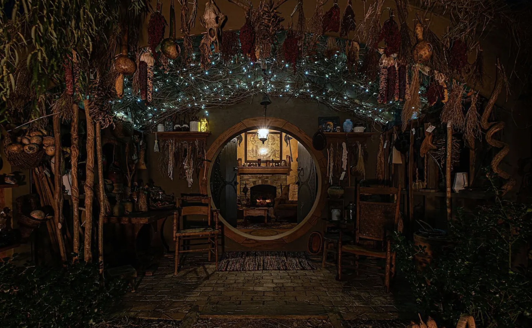 hobbit airbnb