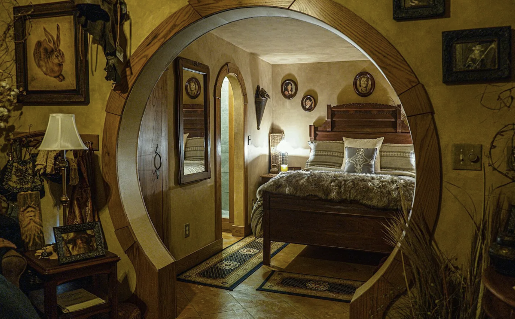 hobbit airbnb