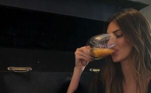 Illustratie voor: 7 dingen die je herkent wanneer je geen alcohol drinkt