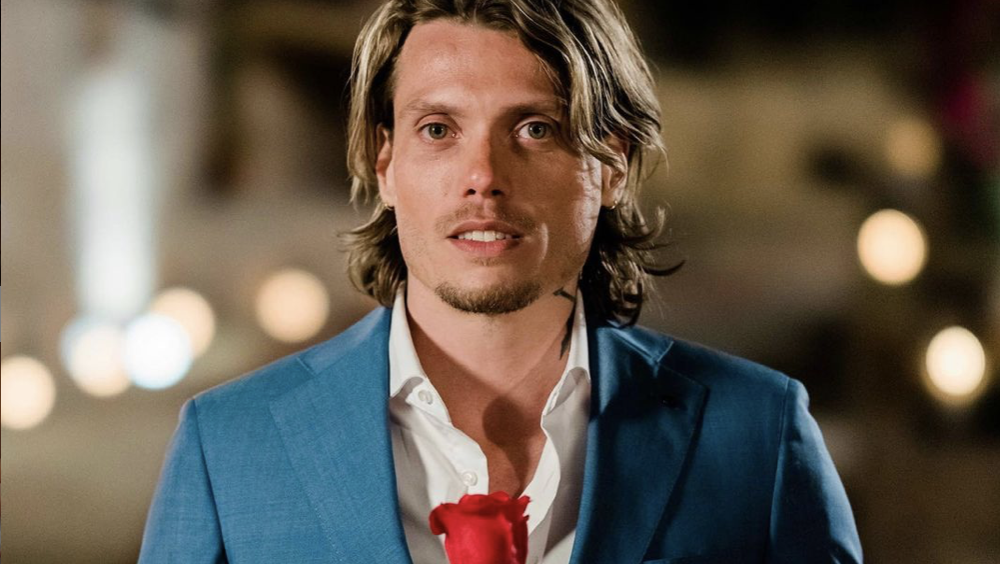 Tony vraagt interview aan om uit te halen naar de Bachelor dames
