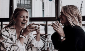 uiteten met collega's