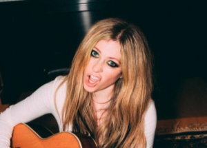 Instagram: avrillavigne