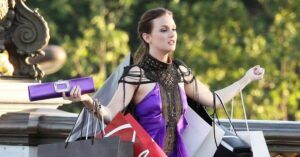 waarom we kleding kopen en het niet dragen
