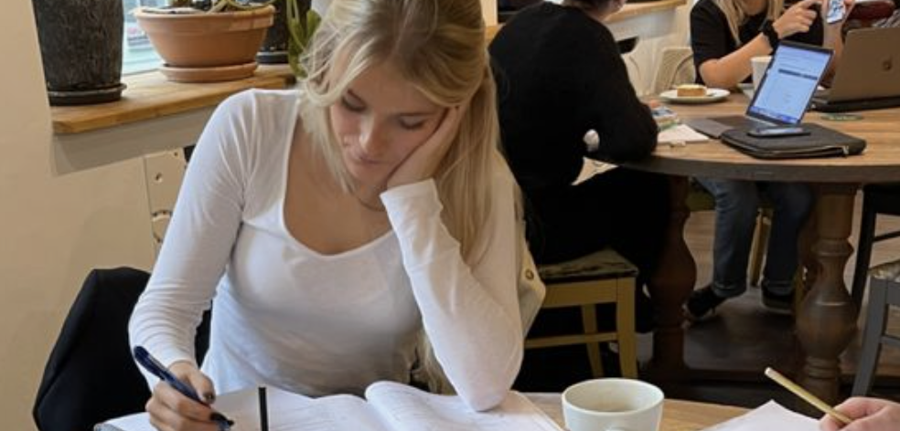 Zó hoog is de gemiddelde studieschuld in Nederland