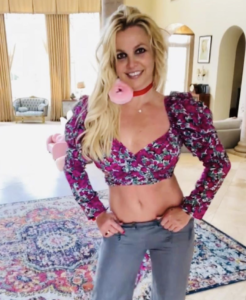 bron: @britneyspears