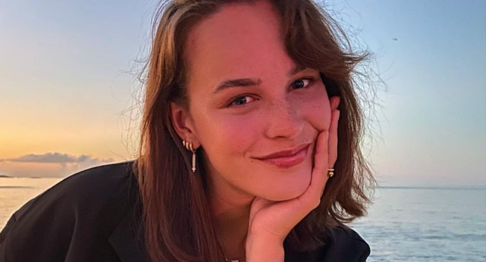 Holland's Next Top Model Esmée afgevallen