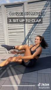workout Kim Kardashian