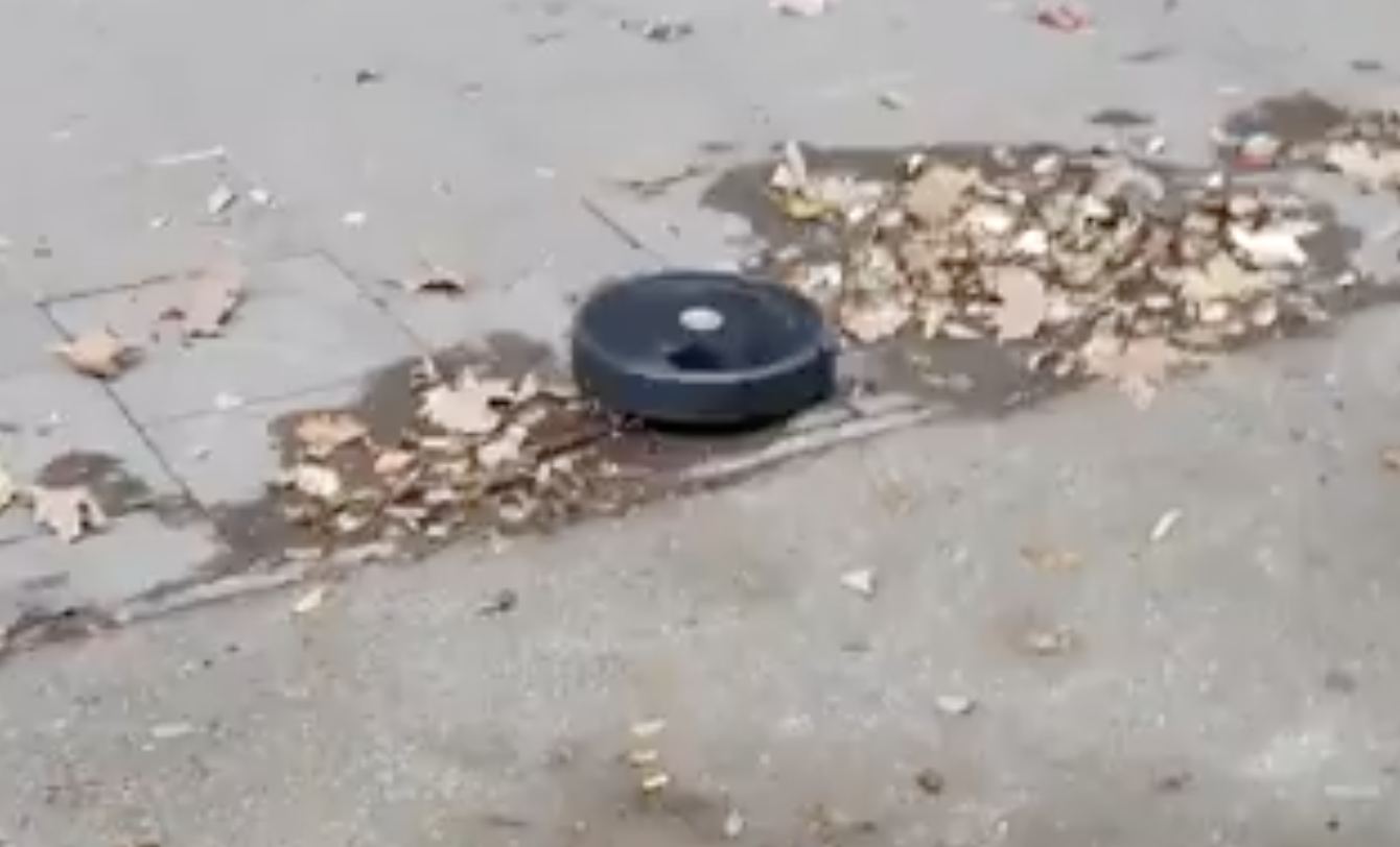 robotstofzuiger ontsnapt uit woning