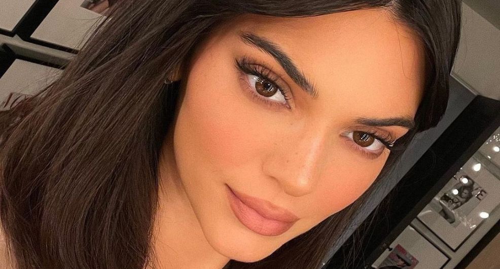 kendall jenner photoshop fail