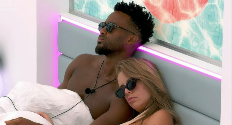 Love Island zonnebril reden vroege opnames
