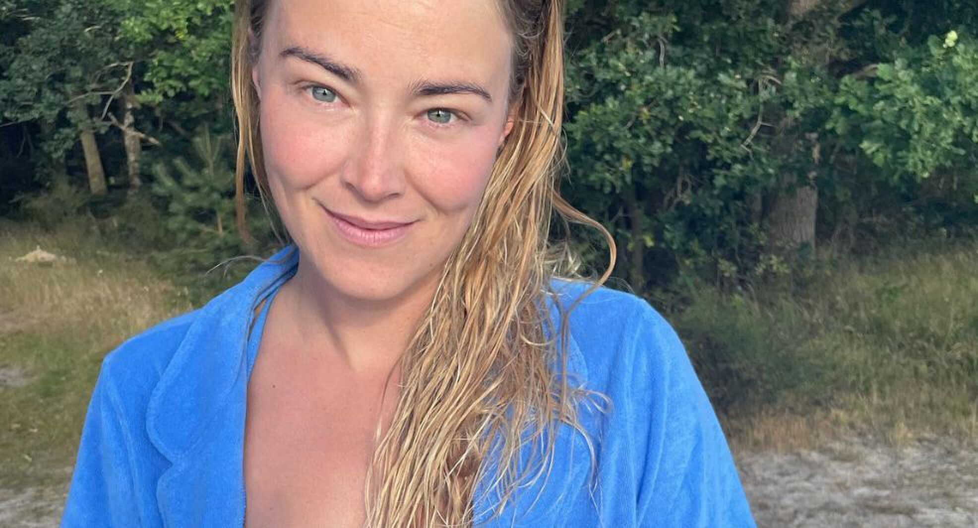 geraldine-kemper-gaat-uit-de-kleren-voor-een-kunstzinnige-fotoshoot