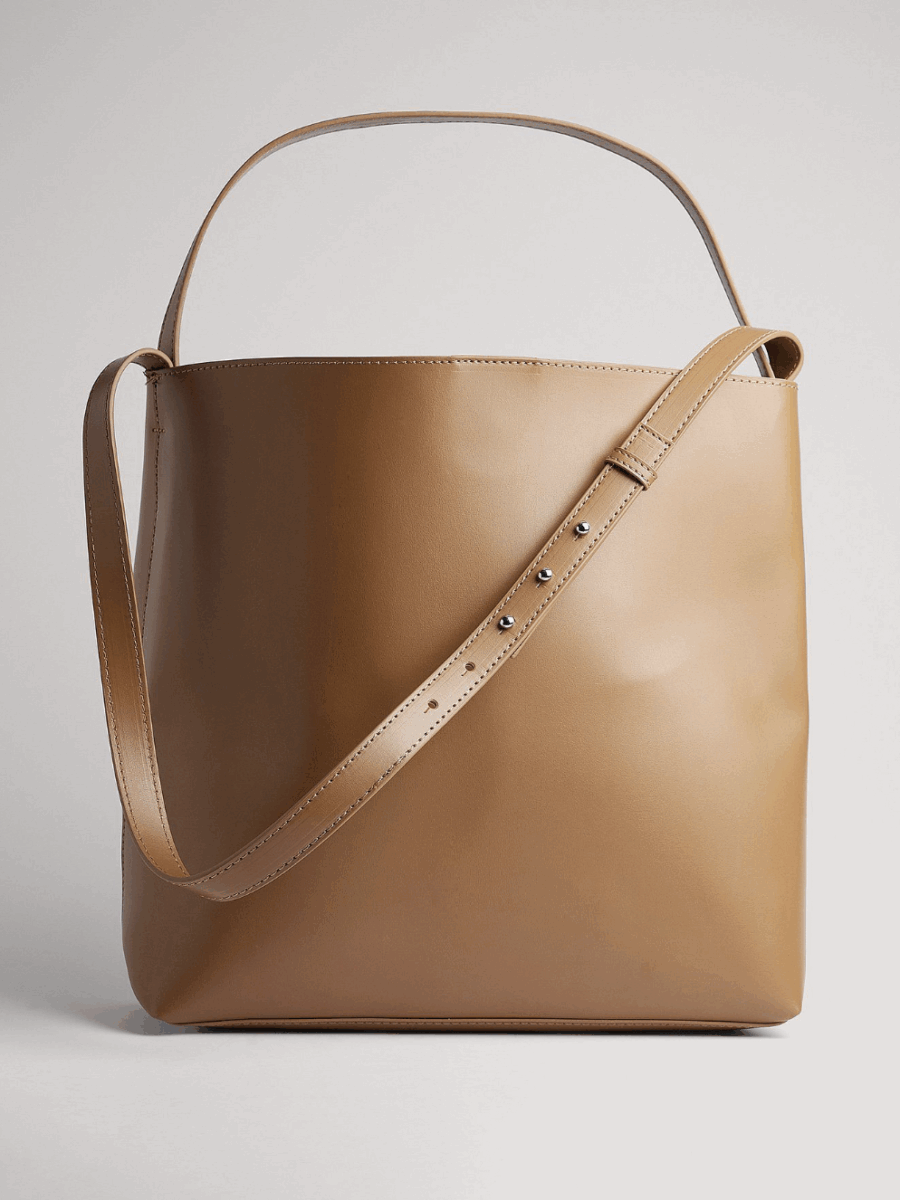 bucket bags