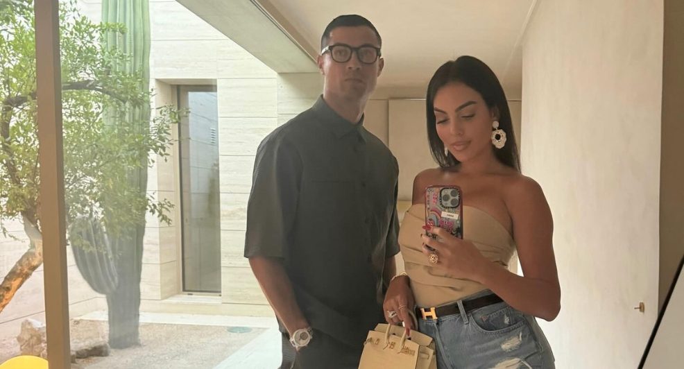 christiano ronaldo vraagt vriendin ten huwelijk