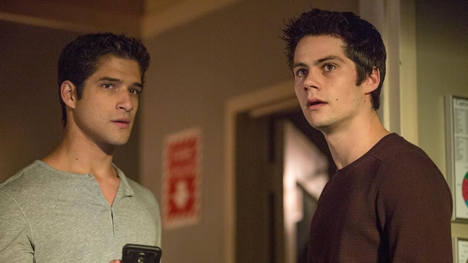 Dylan O'Brien en Tyler Posey in Teen Wolf.